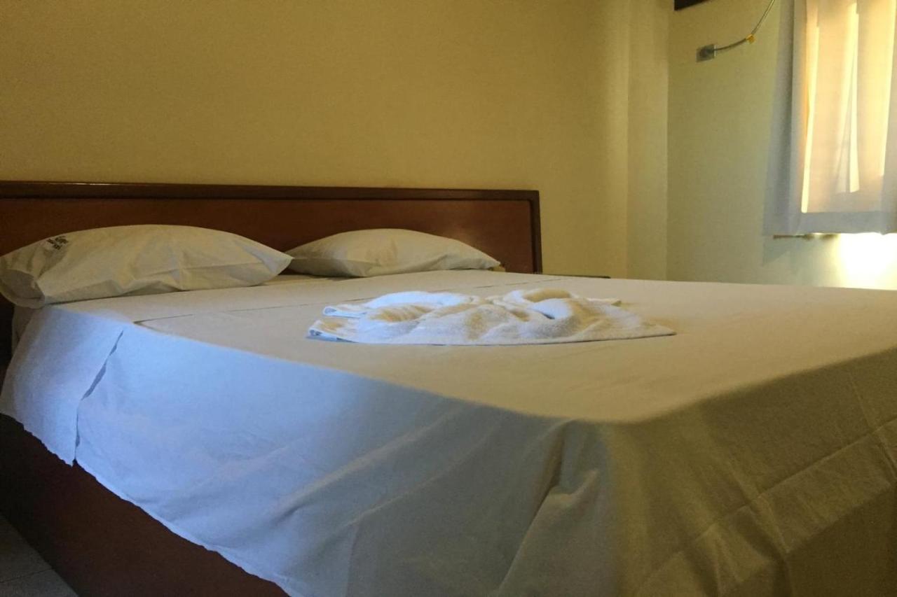 OYO Hotel Sampaio Itumbiara Bagian luar foto